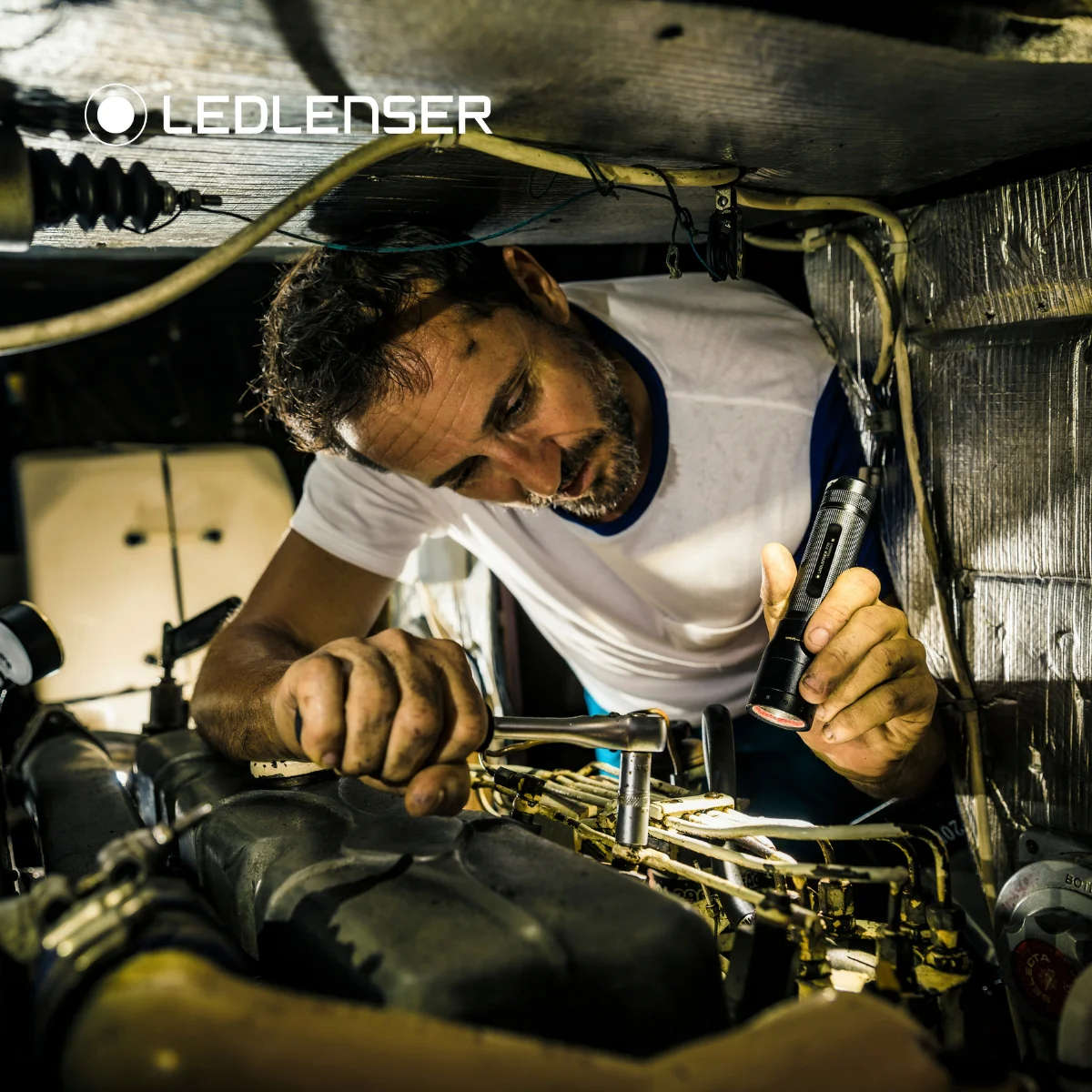 Lanterna LEDLENSER P7R SE Reincarcabila 1100lm raza luminoasa 220m