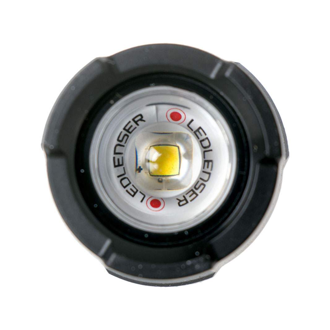 Lanterna LEDLENSER P5R Work Reincarcabila 500lm raza luminoasa 240m cu incarcator si accesorii